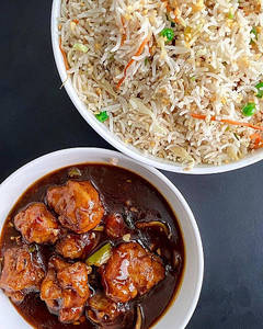 Veg Manchow Rice With Gravy