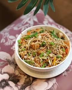 Hakka Noodles