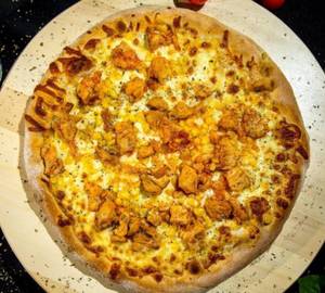 Chicken overloaded pizza