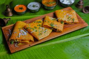 Paneer Sukka Dosa