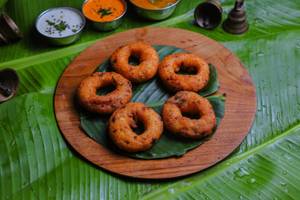 Onion Medu Vada (served With Sambhar And Chutney)