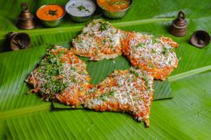 Pav Bhaji Cheese Uttapam