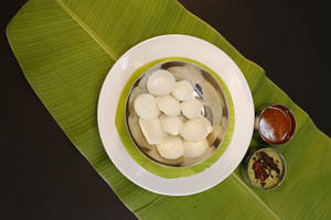 Ghee Button Idli [12 Pieces]