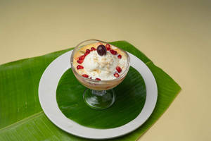 Fruit Custard With Vanilla Ice Cream