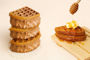 The Belgian Club + 1 Free Delight (Milk)