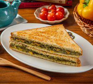 Spinach Corn Sandwich [Medium]