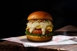Chicken Sausages & Egg Bun