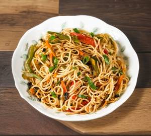 Veg hakka noodle
