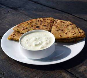 2 Aloo Payaj Parantha+ Curd