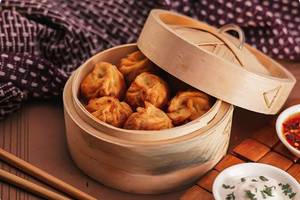 Veg fried momos [5 pieces]