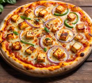 Onion and capsicum paneer pizza
