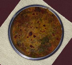 Patta Gobi Paratha with curd