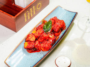 Thai Style Chilli Paneer (12 Pcs)