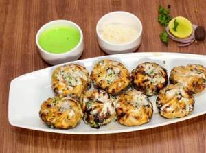 Veg afghani momos [5 pieces]