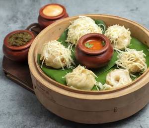 Veg cheese momos [5 pieces]