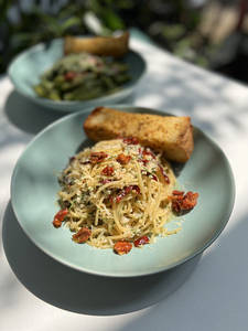 Chicken Aglio Olio Pasta (spaghetti)