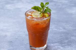 Peach iced tea