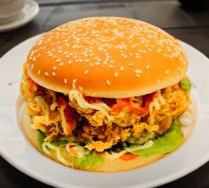 2 x zinger burger and classic fries