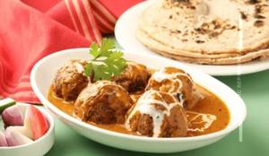 4 Butter Tawa Roti With Veg Kofta  (Free Mineral Water)