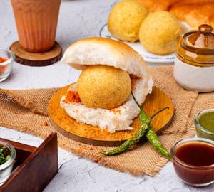 Vada Pav ( 1 Pieces )