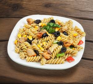 Chicken Cheesy Alfredo Pasta