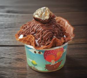 Nutella Ferrero Crunch Gelato Sundae