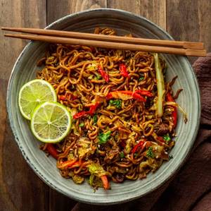 Mexican Noodles Topped  Fried Noodles(Big Box)