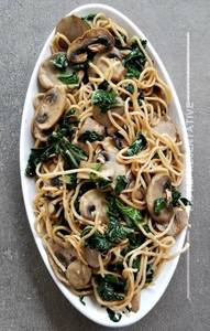 Chicken Mushroom Fried Chow