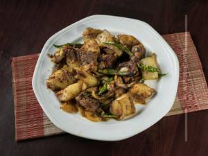 Pork Chilly Dry