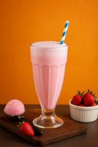 Strawberry milk shake