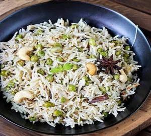 Kaju mutter pulao