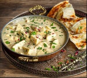 Paneer white Gravy
