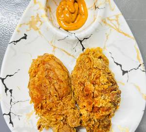 Crispy Fried Chicken Bucket [Cheese Flavour]