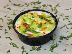 Cucumber raita