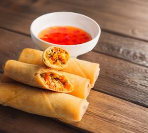 Chicken Spring Roll [5 Pieces]