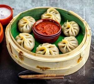 Veg steamed momos
