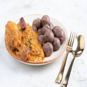 Ragi Ball In Coconut Chicken Curry