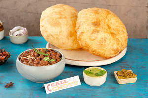 Chole Bhature [2pc]