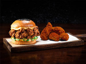 The Cluckinator + 4 Pc Very Peri Wings