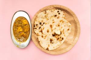 Onion Kulcha With Matar Paneer [Serves 1]