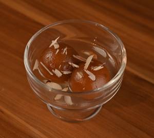 Hot Gulab Jamun (2Pcs)