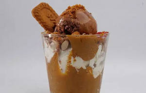 Lotus Biscoff Sundae