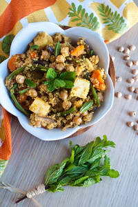Grilled Paneer With Quinoa