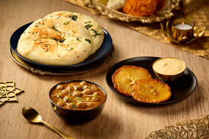 Choley Kulche & Dessert Meal (Serves 1)