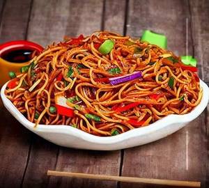 Veg Hakka Noodles