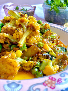 Aloo Gobi Masala [k]