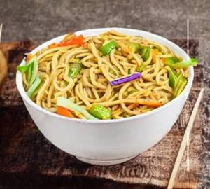 Veg Hakka Noodlers