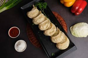 Paneer Wheat Steamed Momos [ 6 Pieces ]( Chef Special )