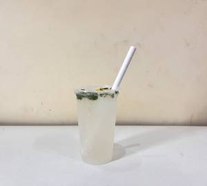 Virgin mojito