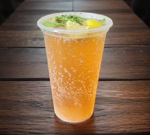 Kala khatta mojito